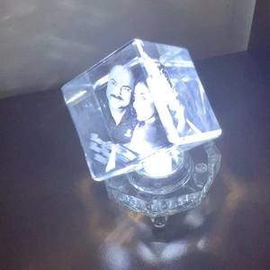 Meet your Posher, Elida